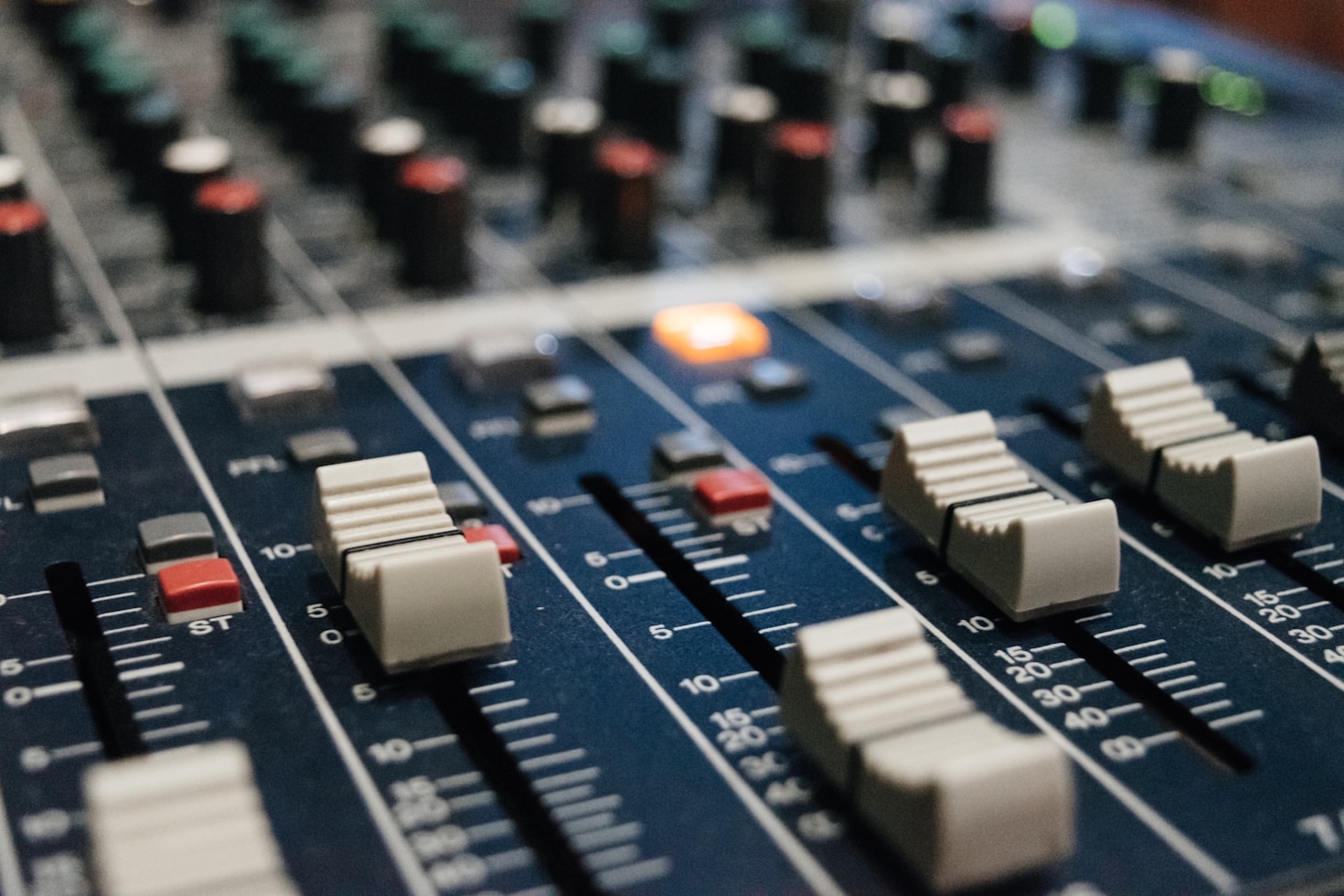 Mastering Transitions Like A Pro Artist
